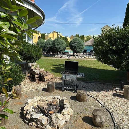 Blathy Apartman Siófok Exteriör bild
