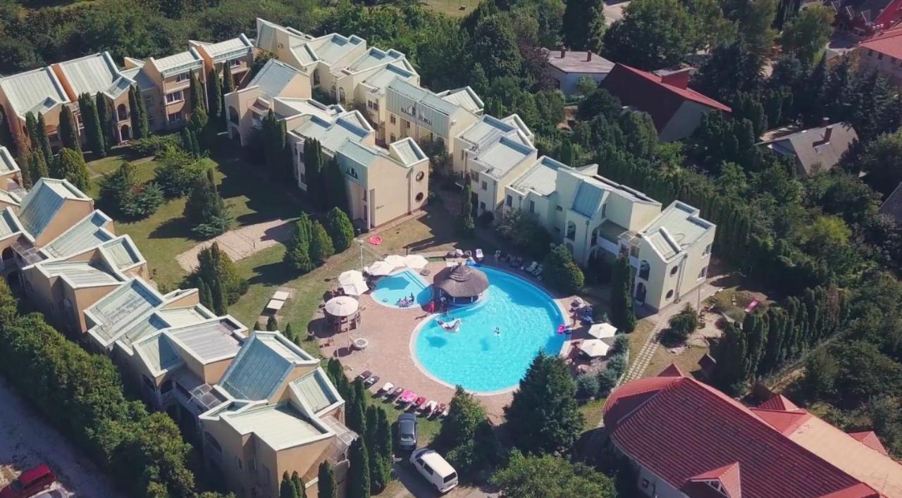 Blathy Apartman Siófok Exteriör bild